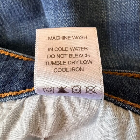 Judy Blue Jeans Dark Wash Straight Fit Stretch Y2K Preppy Classic Size 11/30 - Picture 8 of 12